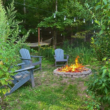 Livingston Manor Cozy Cottage With Jacuzzi And Fire Pit And Reading Nook! מראה חיצוני תמונה