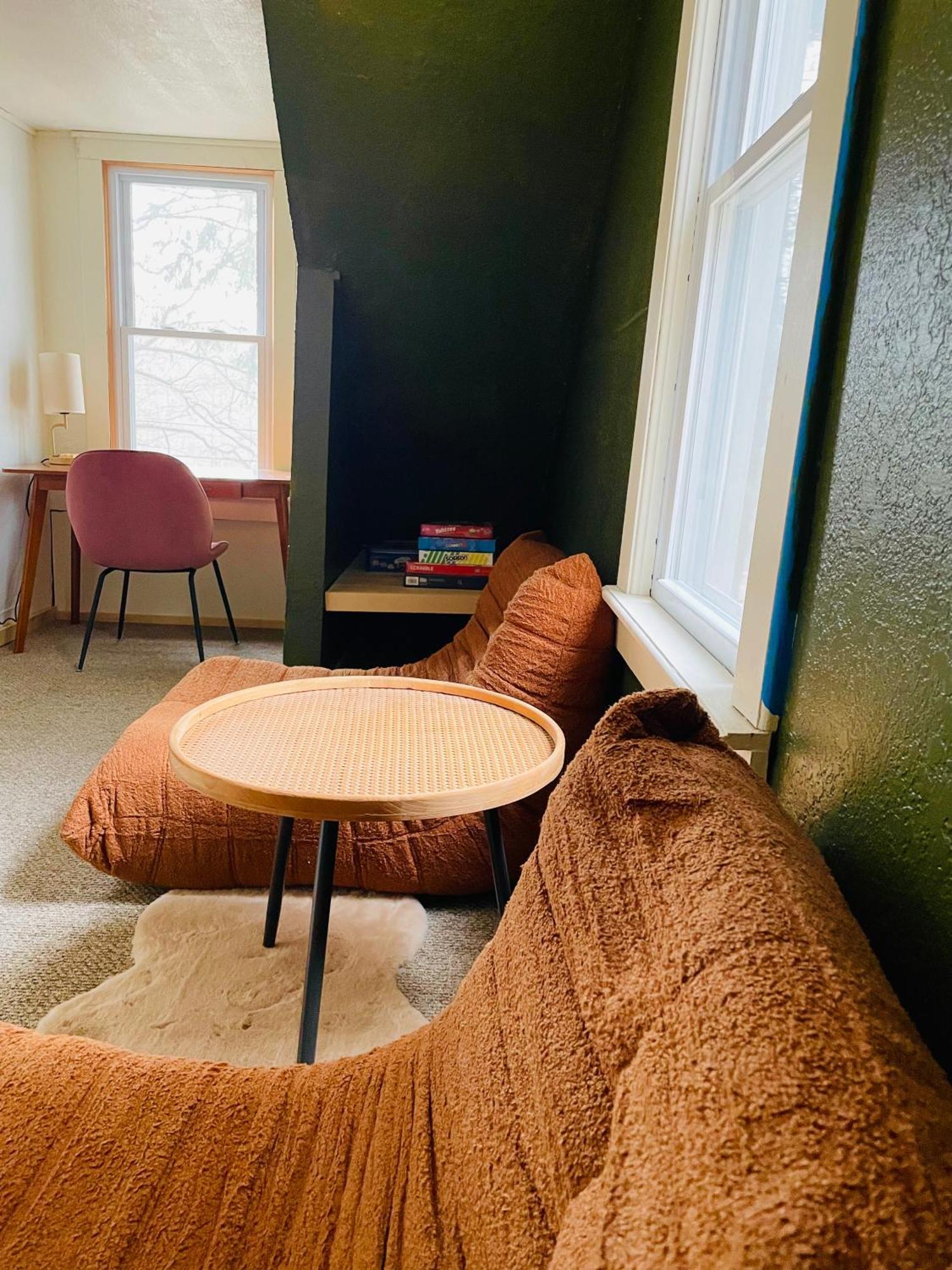 Livingston Manor Cozy Cottage With Jacuzzi And Fire Pit And Reading Nook! מראה חיצוני תמונה